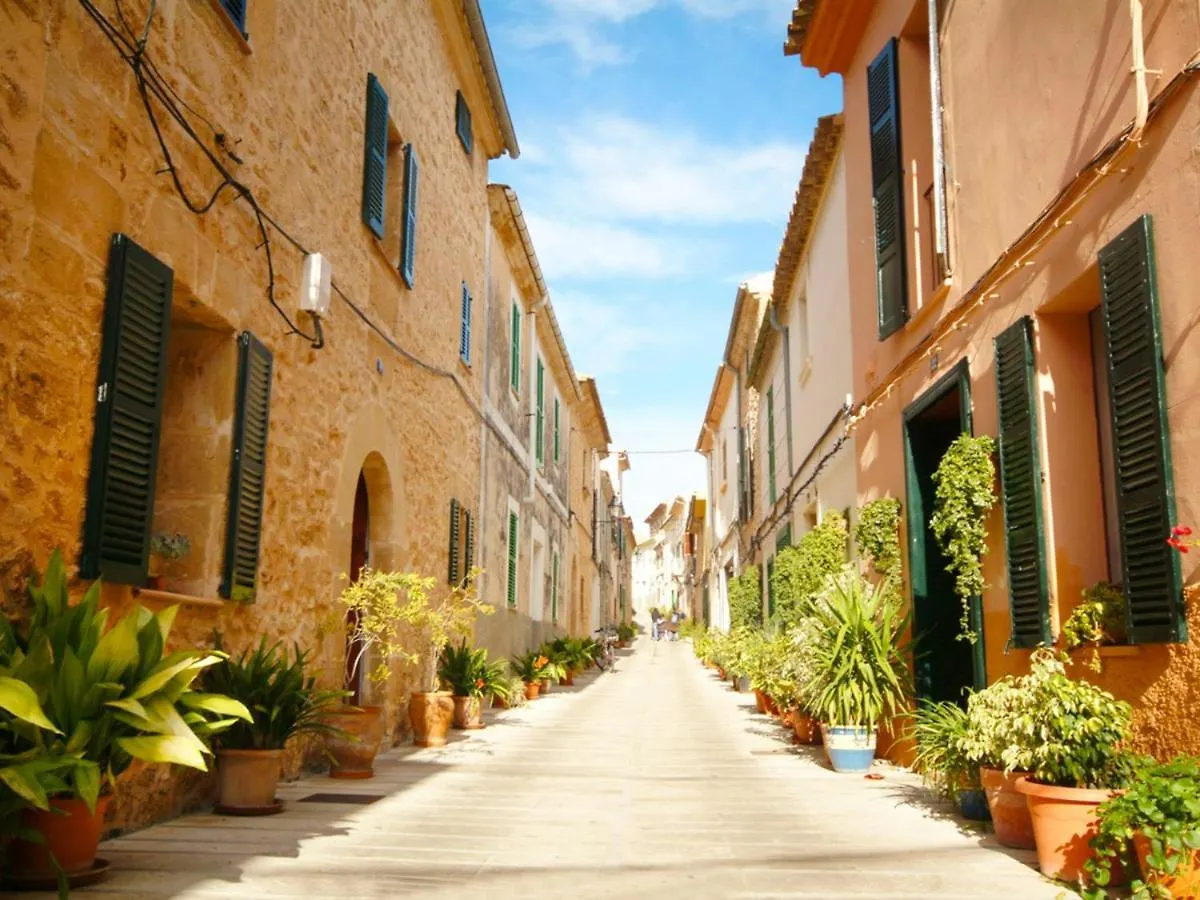 Holiday home Casa Quarter De Cavalleria En Alcudia, Cerca De Playas
